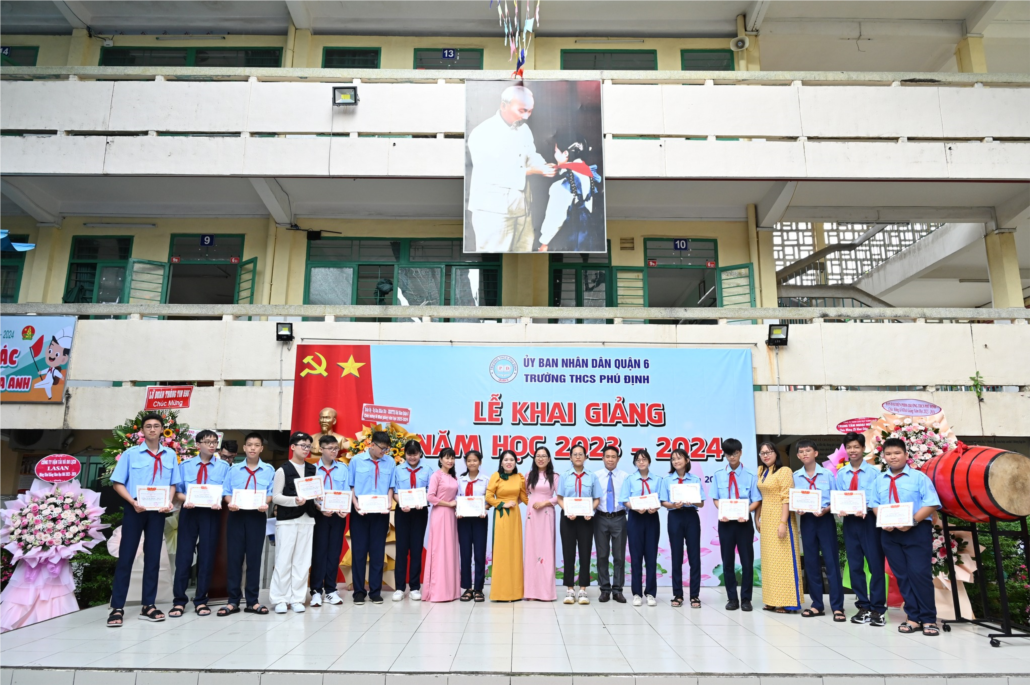 23-24 le khai giang 16.jpg